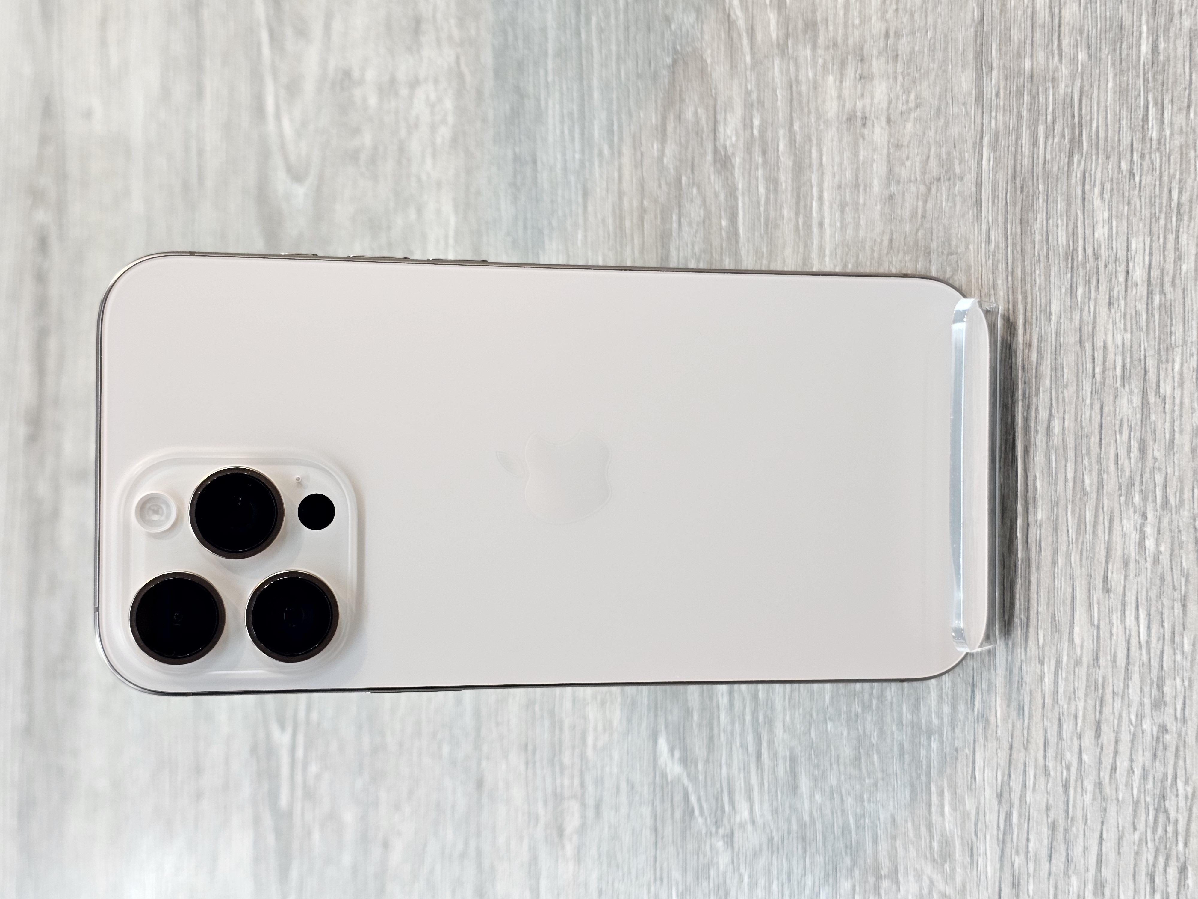 圖片[1]-iPhone 16 Pro Max 256G 沙漠色鈦金屬-☆Dream-NAS☆ 個人網站